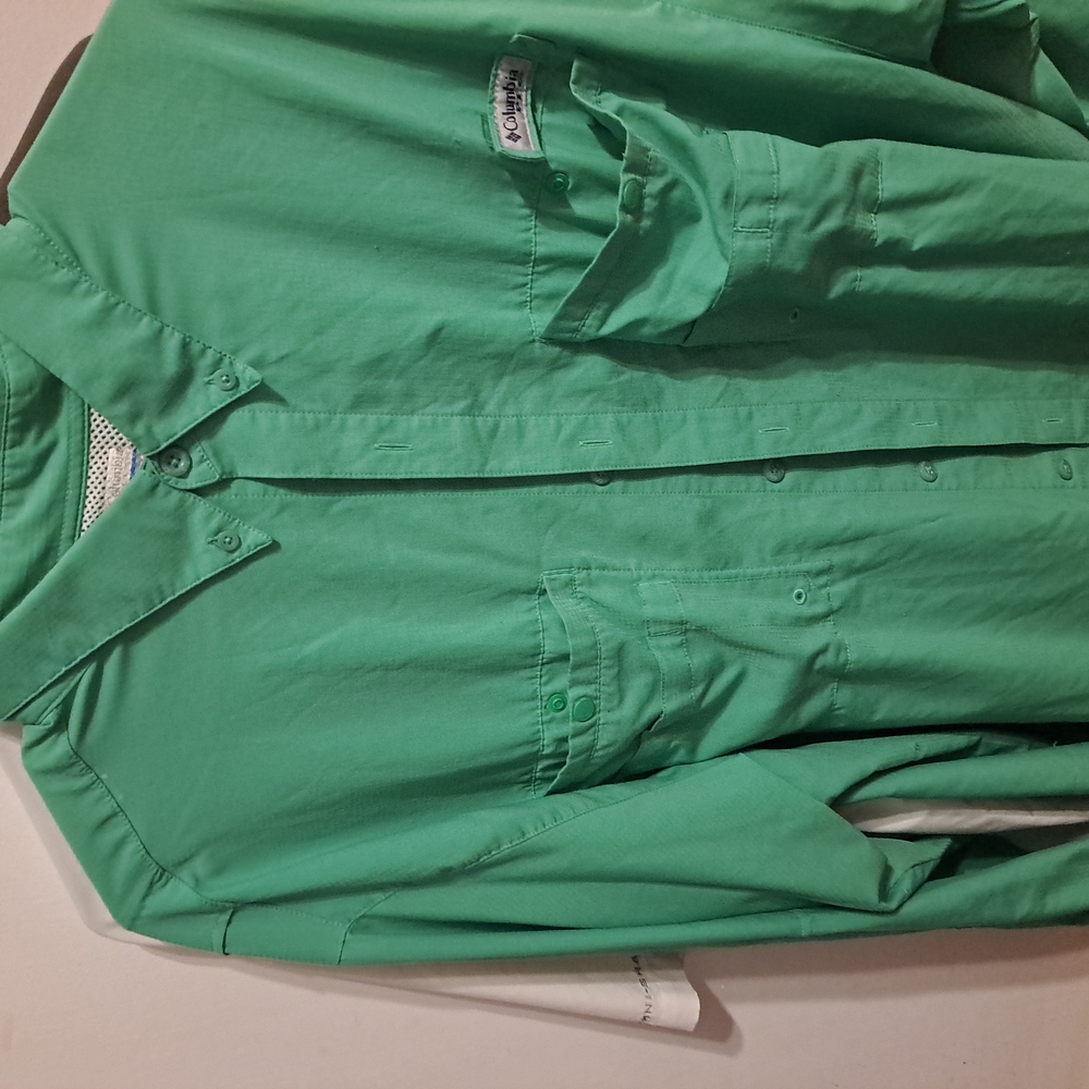 Columbia Men's Green Shirt